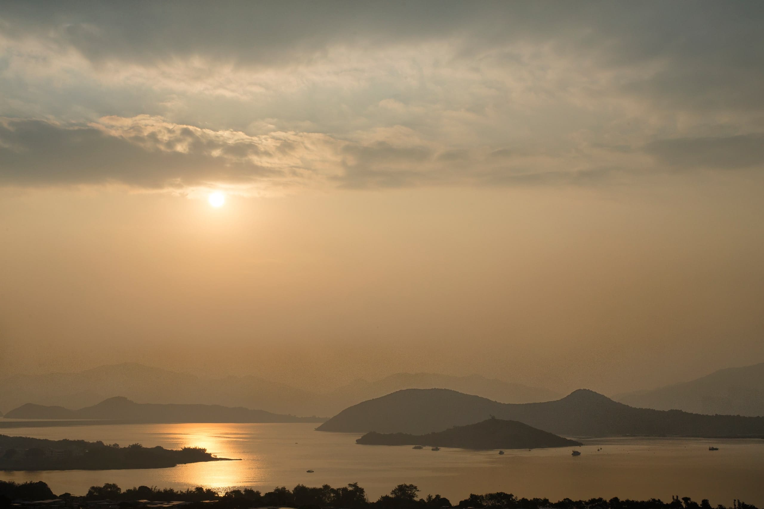 The sun going down over the harbour.
